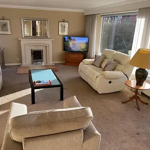 Holiday home 'sounion' - Fabulous, Spacious Modern House With Large Private Garden In Leafy Lytham, Lytham St Annes