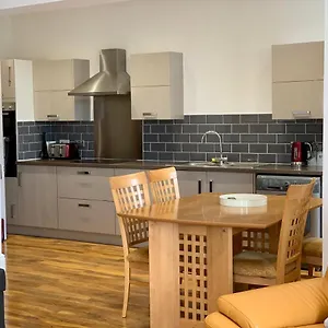 Apartment Lytham St Annes, A Spacious, High End, One Bedroomed 5, Lytham St Annes